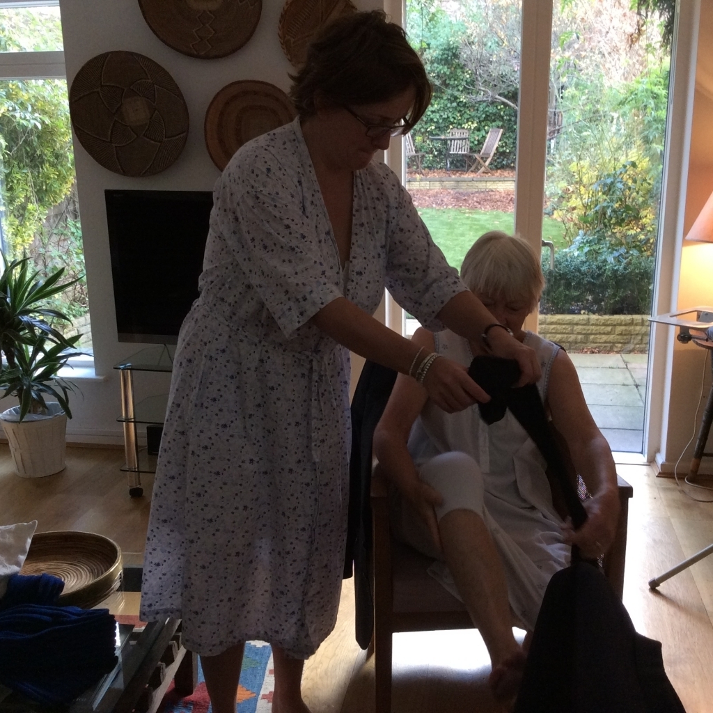 Dressing the mother of the bridegroom